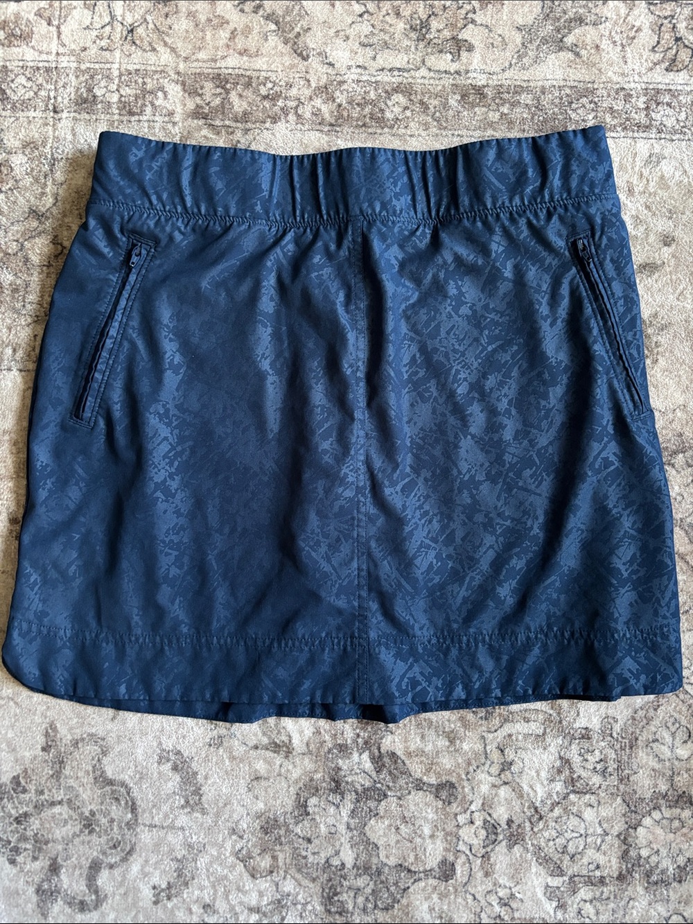 Orvis Navy Subtle Pattern Athletic Travel Skort with Zipper Pockets Size Large